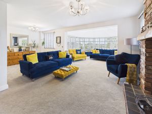 Living Room- click for photo gallery